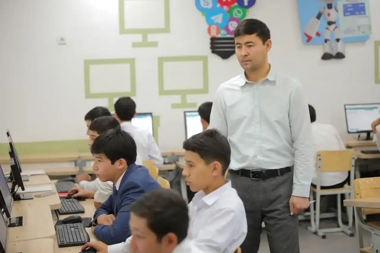 Bitiruvchi sinf oʻquvchilari oʻrtasida diagnostik test sinovlari boʻlib oʻtdi