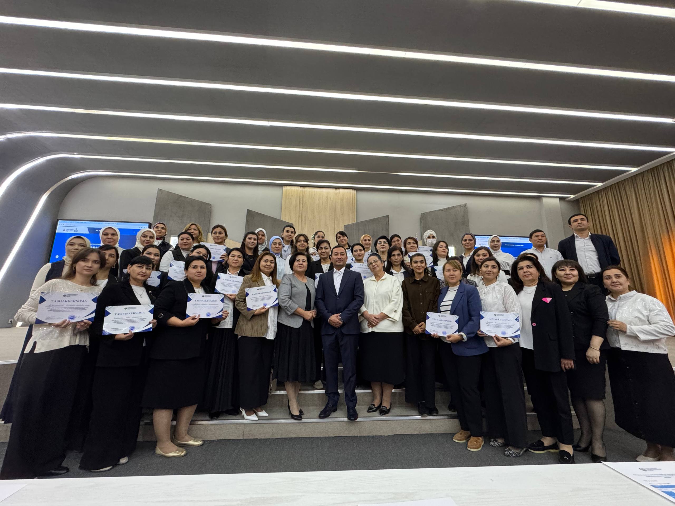 “Ta’lim ishtirokchilarini psixologik qo‘llab-quvvatlashda raqamli texnologiyalardan foydalanish” mavzusida seminar tashkil etildi